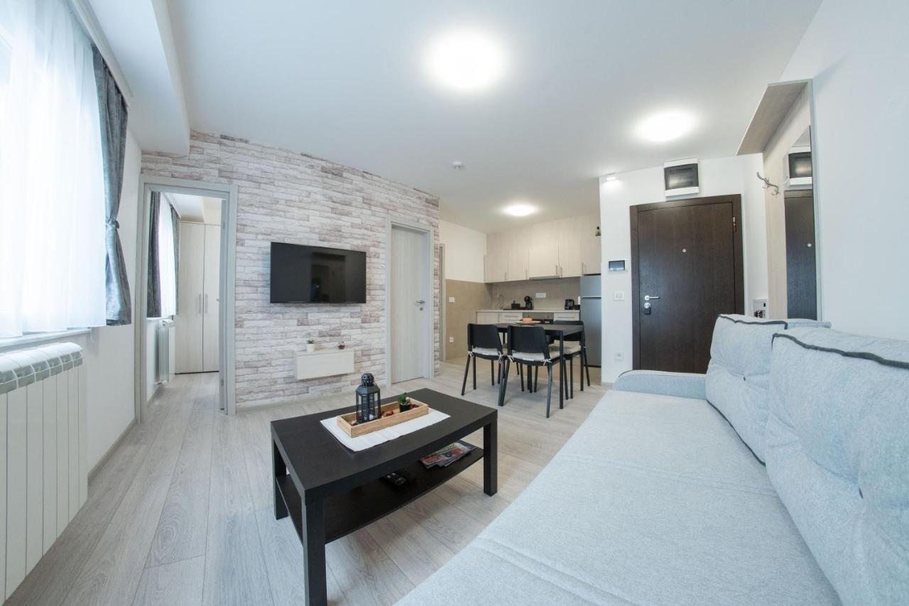 Pegasus Apartments Белград Екстериор снимка